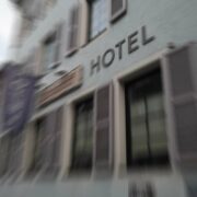 Umsatzrückgänge im Einzelhandel und Gastgewerbe in Baden-Württemberg