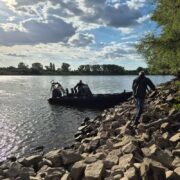 Kontrollaktion am Wasser: Großangelegte Fischereiaufsicht in Mannheim